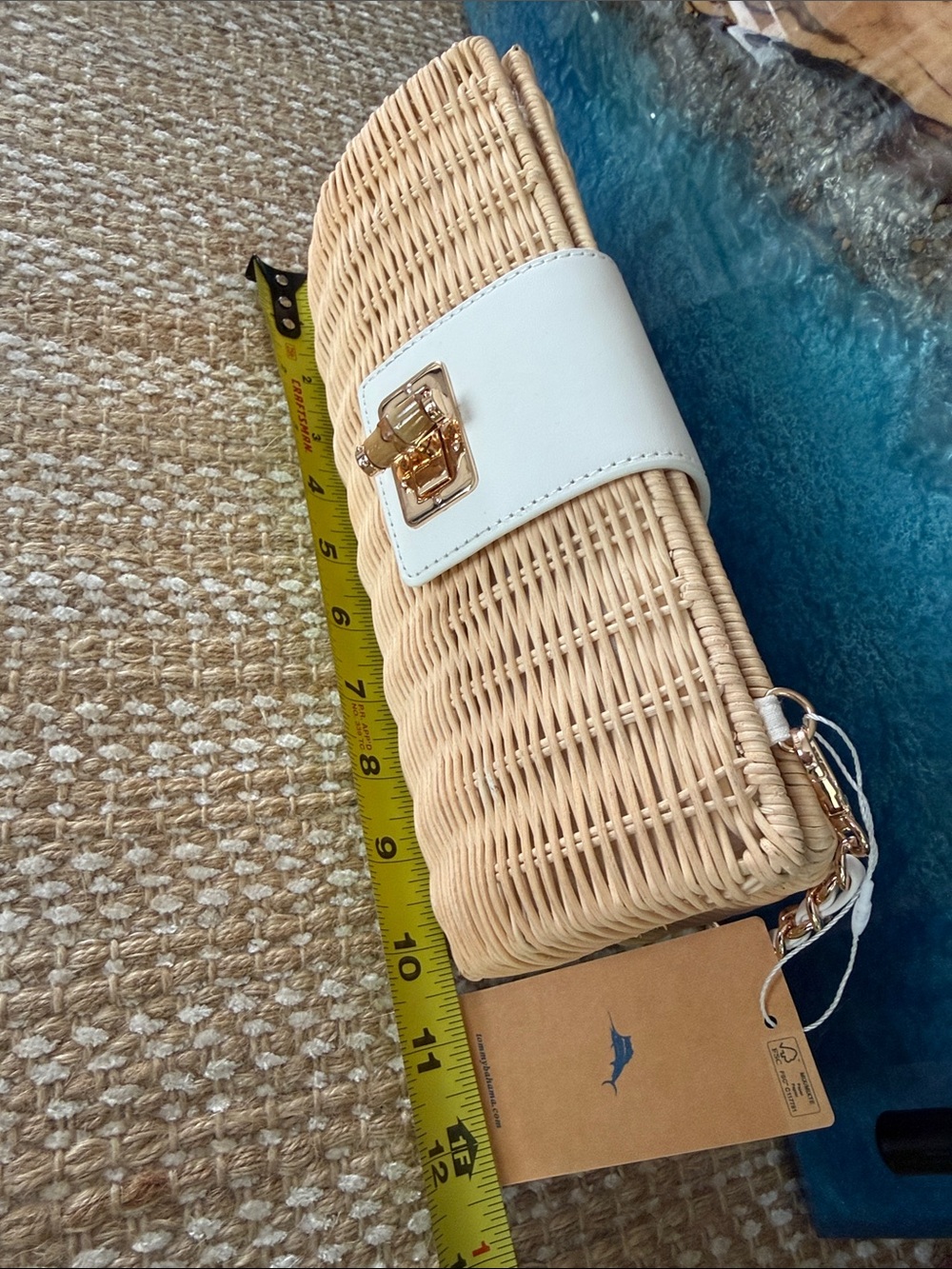 Tommy Bahama Natural Straw Crossbody with White Leather Trim and Gold Chain, NWT - Picture 8 of 8
